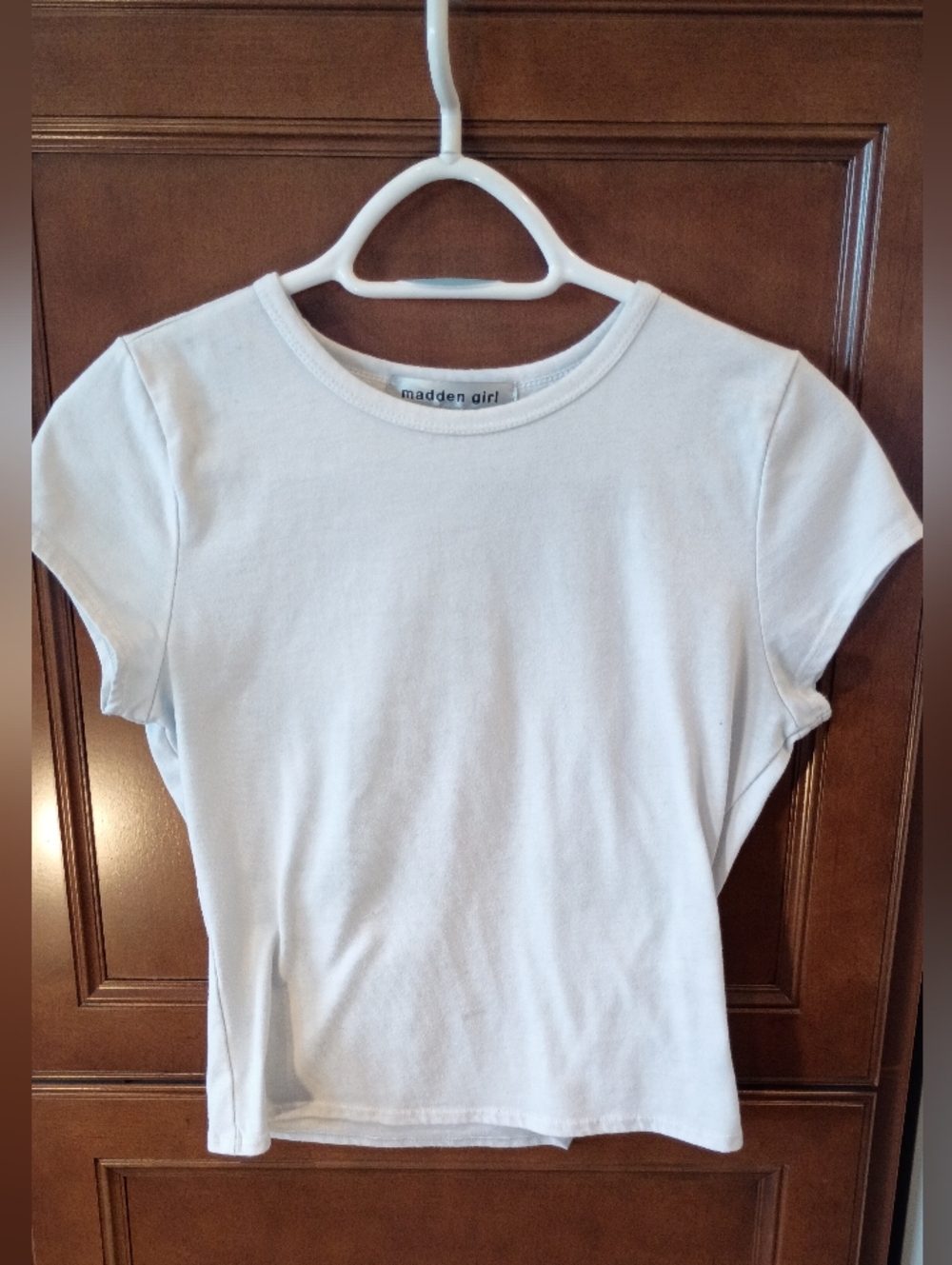madden girl White Short Sleeve Tee